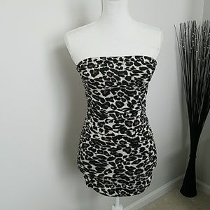 Leopard strapless dress